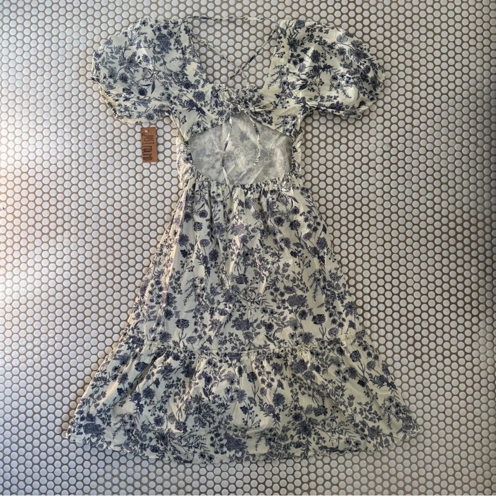 Floral Puff Sleeve Dress